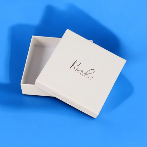 Scarf Packaging Boxes - Image 2